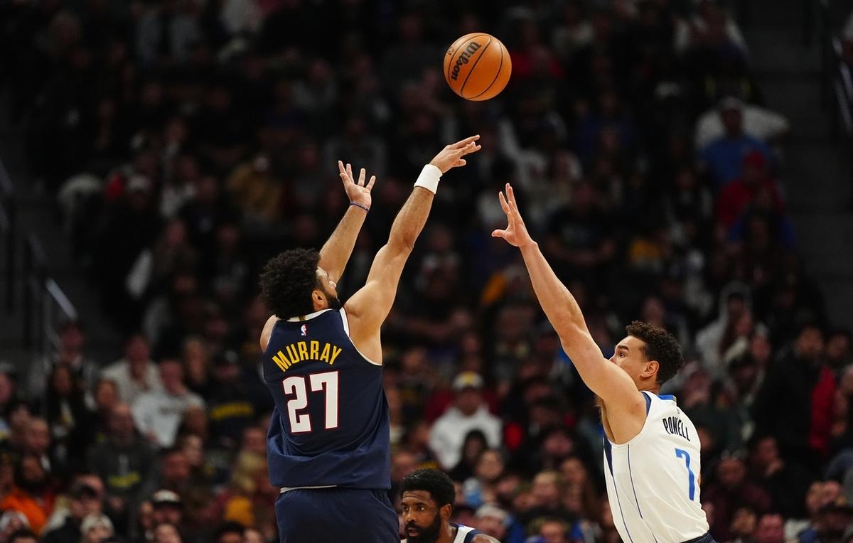 穆雷连续十二场比赛得分超过反败为胜，热火不断突破！的简单介绍