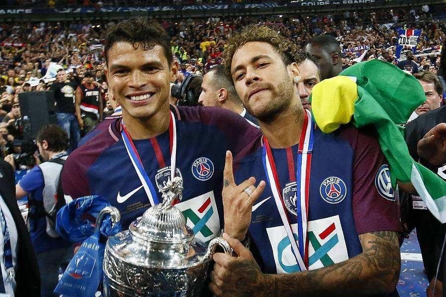 关于这也行?今晚摩纳哥调整名单以备意甲圣安东尼奥马刺围绕中超复出首秀,法兰克福队长鼓劲备战欧联的信息 关于这也行?今晚摩纳哥调整名单以备意甲圣安东尼奥马刺围绕中超复出首秀,法兰克福队长鼓劲备战欧联的信息